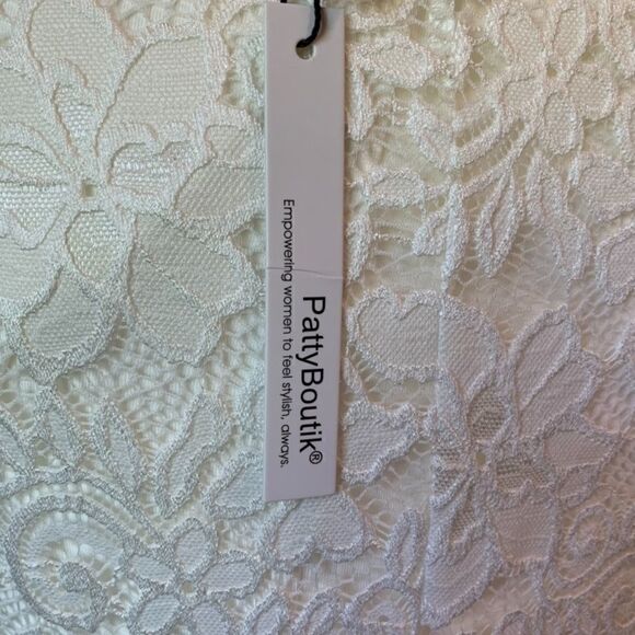 PattyBoutik Lace Overlay Ivory Dress L *NWT* - Picture 8 of 16